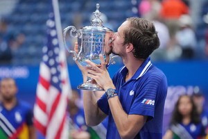 梅德韋傑夫奪冠（圖源：互聯網）