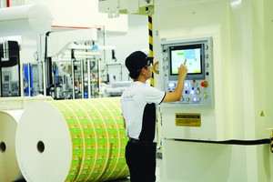 新投資項目將提高工廠的年產量增加到 165億箱。