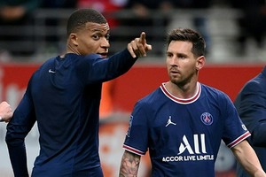 梅西（右）與姆巴佩。（圖源：互聯網）