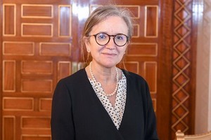 突尼斯首名女總理娜傑拉‧布登‧魯姆贊。（圖源：互聯網）