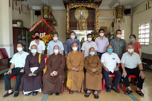 培德精舍新一屆護法理事會全體代表合照留念。