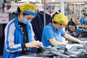 許多紡織品成衣企業已貸款以支付停工工資。