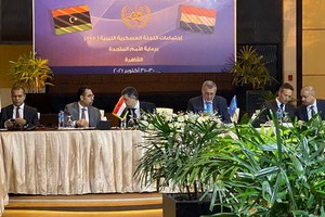 利比亞“5+5”聯合軍事委員會當天在埃及首都開羅開始新一輪會談，就外國軍隊和僱傭軍撤出利比亞問題進行討論。（圖源: 金字塔在線）