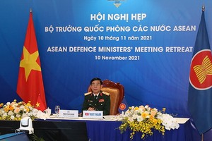 國防部長潘文江大將出席東盟各國國防部長會議。（圖源：孟雄）