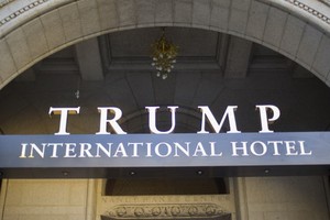 特朗普大廈上姓氏字母將被去除