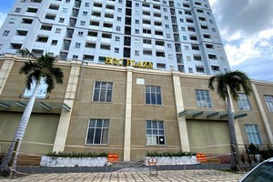 平政縣HQC Plaza社會住房公寓已投入運作6年但因遇上羈絆，所以各住戶仍未有“粉紅簿”。