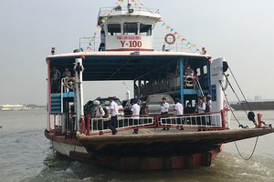 迪廟臨時渡輪碼頭自19日起復運。（圖源：黃忠）