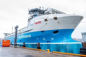 全球首艘電動無人駕駛貨輪