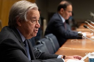 古特雷斯秘書長在建立中東無核武器和其他大規模毀滅性武器區會議上講話。（圖源：聯合國）