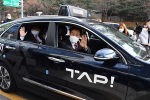 自動駕駛汽車在韓首爾亮相