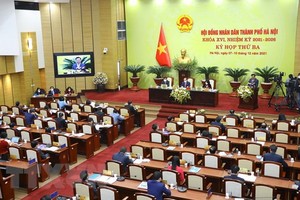 2021-2026年任期第十六屆河內市人民議會昨(7)日舉行第三次會議。（圖：越通社）