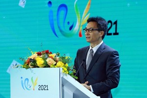 政府副總理武德膽在論壇上發表講話。（圖：廷南）