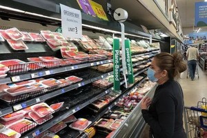 食品價格上漲影響消費者的選購。（圖：推特）