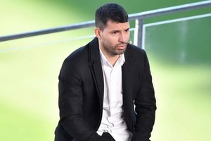 巴塞羅那俱樂部阿圭羅退役