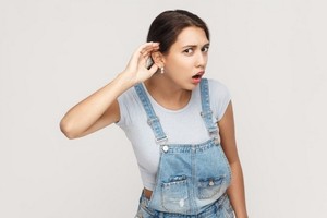 “講話聽到回音”原來是耳咽管開放症！