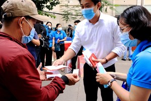 年終獎是對勞工一年工作的鼓勵。