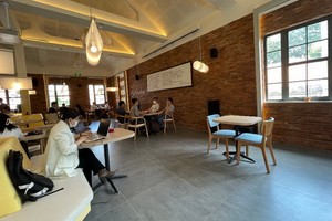 Paper & I咖啡廳充滿文創氣息。