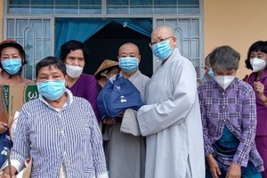 觀音精舍贊助“愛心春節”活動 