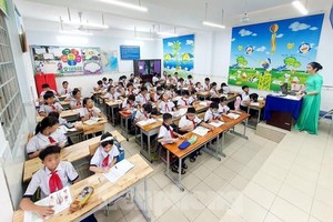 小學課堂上一瞥。（圖：苑霞）