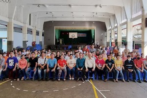 穗城會館鼓勵華人子弟學好越文