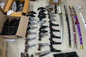 市公安摧毀販賣武器炸藥團夥