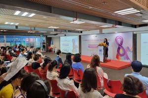 聯合國人口基金駐越南首席代表北原直美發表講話。（圖：越通社）