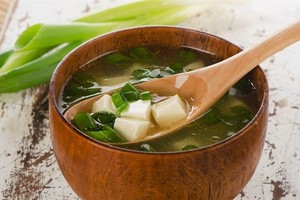 冷天喝這６款湯不擔心長脂肪