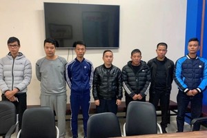 涉案金額上千億元的網絡賭球團夥被捕。（圖：警方提供）