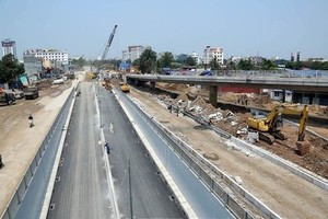 本市多個公投項目之所以施工緩慢，其中一個原因是場地清拆移交的羈絆導致融資比例低。（圖：慶珠）