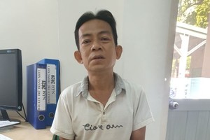 李志強正為醫藥費發愁。