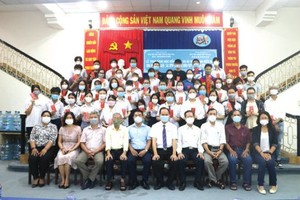 台商教育基金会满十载，造就不少人才。