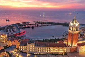 富国岛上能容纳5000观众的“吻星”舞台。