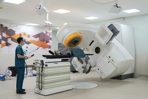 市肿瘤医院诊治病活动转至第二分院