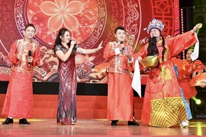 秀玲与项光荣等将演出精彩的贺岁节目。