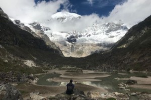 图为尼泊尔Langmoche山谷的Dig Tsho湖，是亚洲高山地区具有全球最高的冰湖溃决风险。（图：Getty Images）