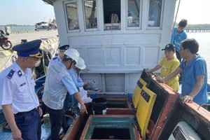 运输来历不明柴油船舶被扣押