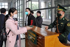 芒街-东兴口岸恢复出入境活动