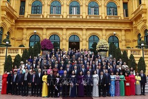 国家代主席与全国医师代表团会唔