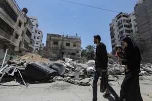 由于以色列的空袭，加沙城的大部分地区遭到破坏。（图：联合国）