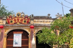 虽然经历战火的摧残，但关圣寺仍然无损。