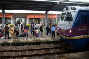 南方解放日和国际劳动节将增加52班车。（图：VOV）