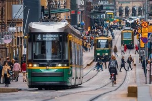 联合国20日发布「2023年全球幸福报告」，芬兰连续六年蝉联全球最幸福国家；图为芬兰首都赫尔辛基街景。（图：Unsplash）