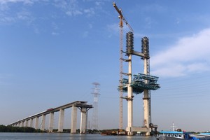 尚未完工、属于滨沥-隆城高速公路项目的福庆桥。