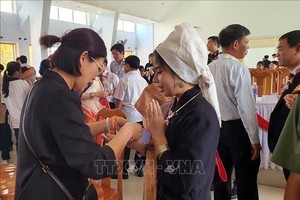 增进越南大学生与老柬留学生团结情谊