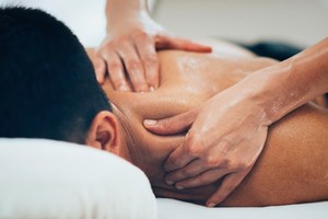 ６状况别推拿！当心越按越病重