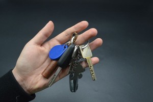 （示意图：互联网）