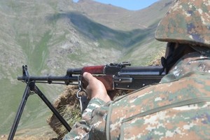 亚美尼亚指控阿塞拜疆部队率先开火。图为亚美尼亚士兵。（图：互联网）