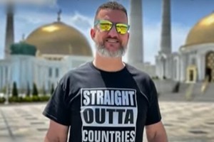 男子耗时 10 年周游 193 国