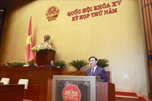 国会主席王廷惠致开幕词。（图：越通社）