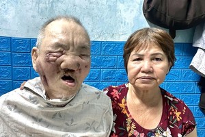 许文荣与妻子郭清珠。